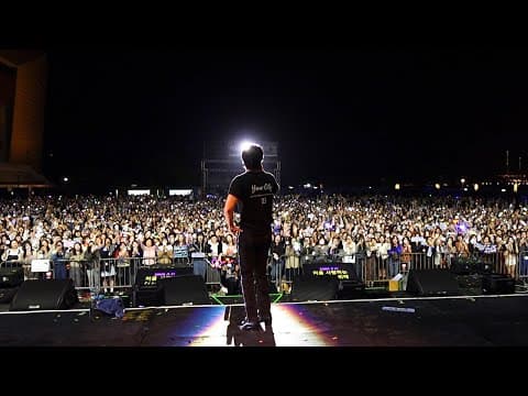 사랑 빛 in Hong Kong 전지적 용화 시점 직캠 thumbnail