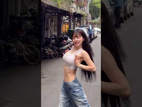곧 유튜브 올라갈거야 ! 🤎                          #치어리더 #이다혜 #dance #shots #李多慧 thumbnail