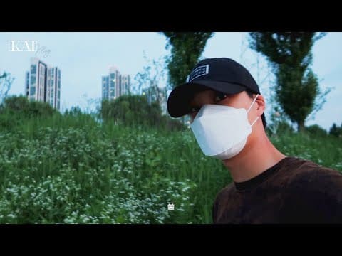 [KAI Vlog] 종인이의 첫 브이로그🐻(집청소/거제도 예능/프리다이빙/블랙야크 광고/셀프 인테리어/한강 산책) thumbnail