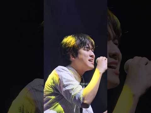 이무진 (LEE MU JIN) - '청혼하지 않을 이유를 못 찾았어' Live Clip [2025 이무진 소극장 콘서트 [오늘의, eMUtion]] thumbnail