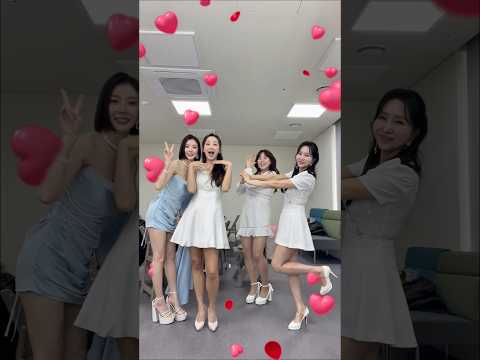 샤르르 샤르르 챌린지 (With #식스틴즈) thumbnail