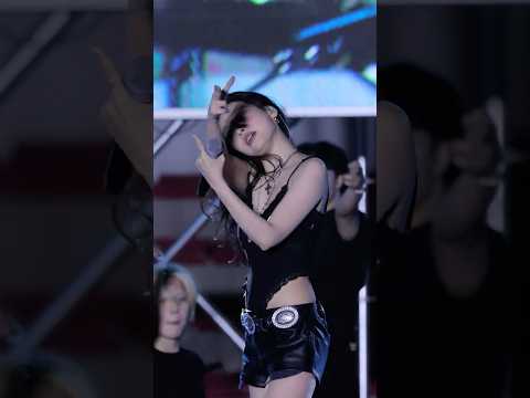 And it’s (not!!) over —♥ #SUNMI #선미#가시나#경국대학교 thumbnail