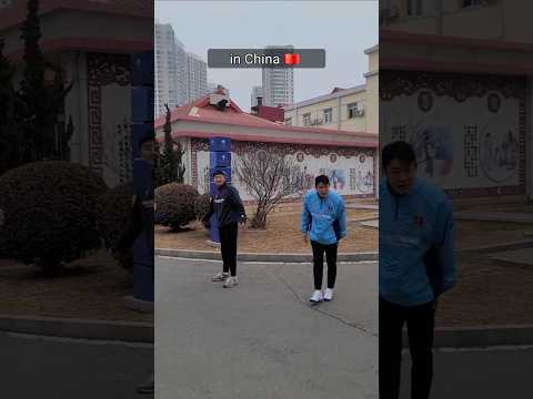 유소년 축구팀의 합류한 북한국가대표 thumbnail