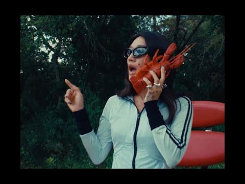 Peggy Gou - Lobster Telephone (Official Video) thumbnail