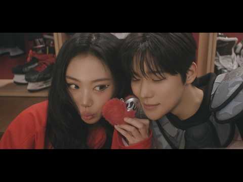 [MV] 이영지 - Robot thumbnail