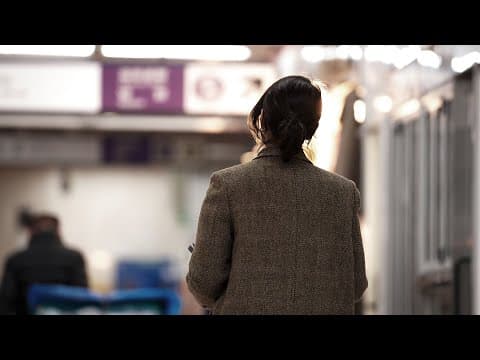 흔들리지 않습니다. 2025, 무심히 놓인 그 시간을 건너는 끝자락까지. thumbnail
