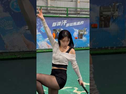 마음만은 홈런왕~⚾️⚾️ 30타수 2안타 ^-^..;;  #棒球 #金娜妍 #홈런 thumbnail