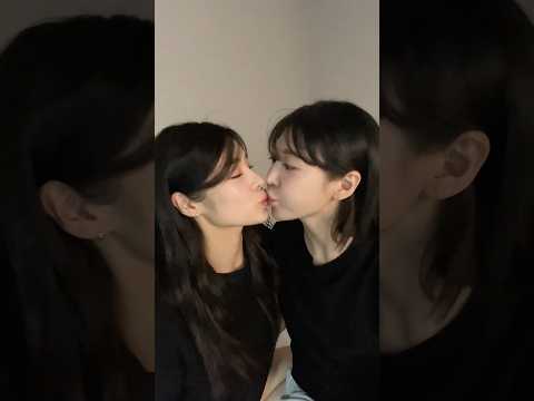 이때 우리는 왜 이랬던 걸까? Ver1 #lesbian #wlw thumbnail